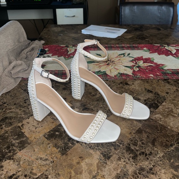 I.N.C. Pearl Heels - Picture 3 of 7